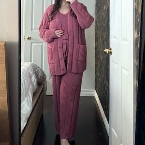 La Vie en Rose XL lounge set (cardigan, pants and top) pink